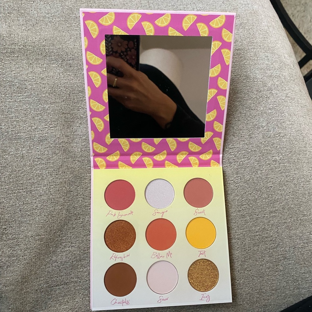 Beauty Bakerie Sour Ya Doin’? Eyeshadow palette